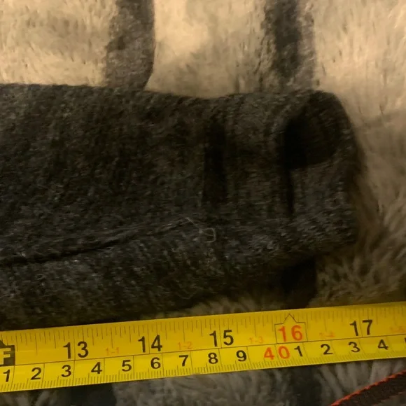 #456 “PAKA” 65% Alpaca Charcoal Gray Hooded Sweater - Picture 7 of 7